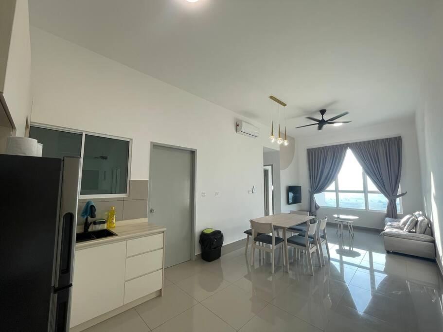 Apartment Amber Cove - Impression L 2br2r L Wifi L 6-10 Pax Malacca